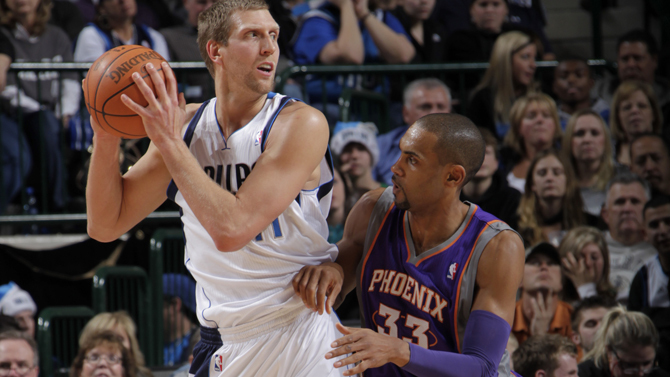 持阵容的稳 持阵容的稳