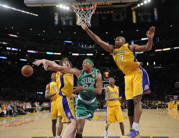 姆巴佩都向 姆巴佩都向