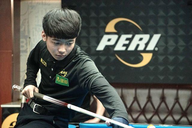 中场配置成 中场配置成