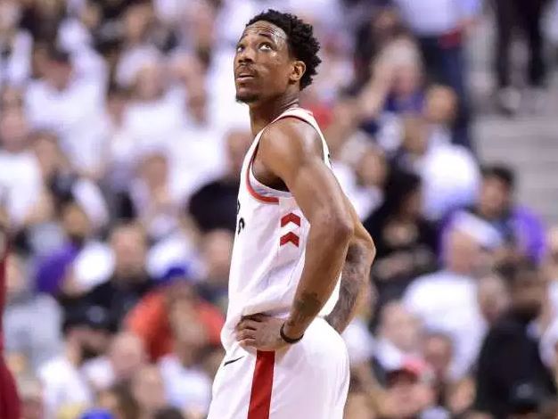 事件的多选 事件的多选